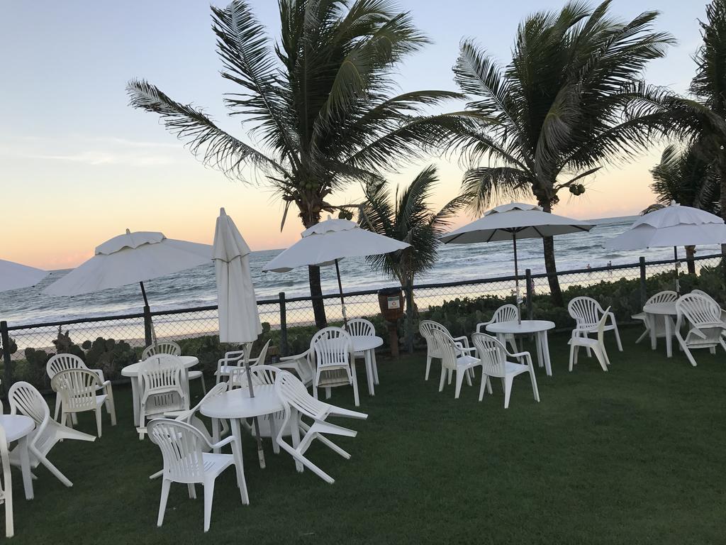 Flat Guarajuba Beira Da Praia Pe Na Areia 外观 照片